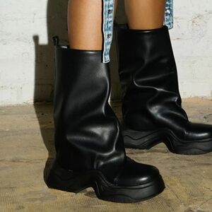 Sleek Black Combat Boots for Women